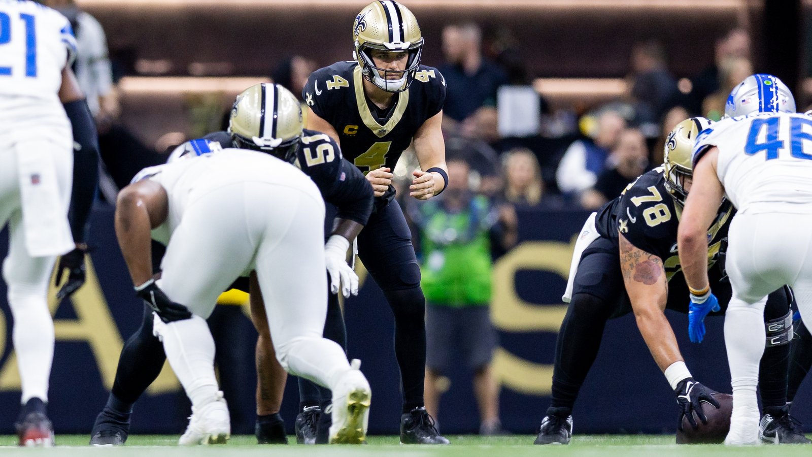 The Fallout: Derek Carr dealing with multiple injuries; Saints couldn’t ignore boos; players vow to keep fighting