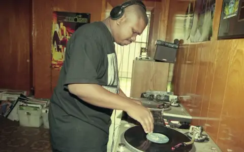 Slow Down: DJ Screw's Archive, Houston's Cassette Underground, and the Long Politics of Black Music Preservation