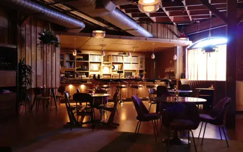 The Listening Bar as Ritual: How Tokyo's Vinyl Culture Found New Roots in British Cities