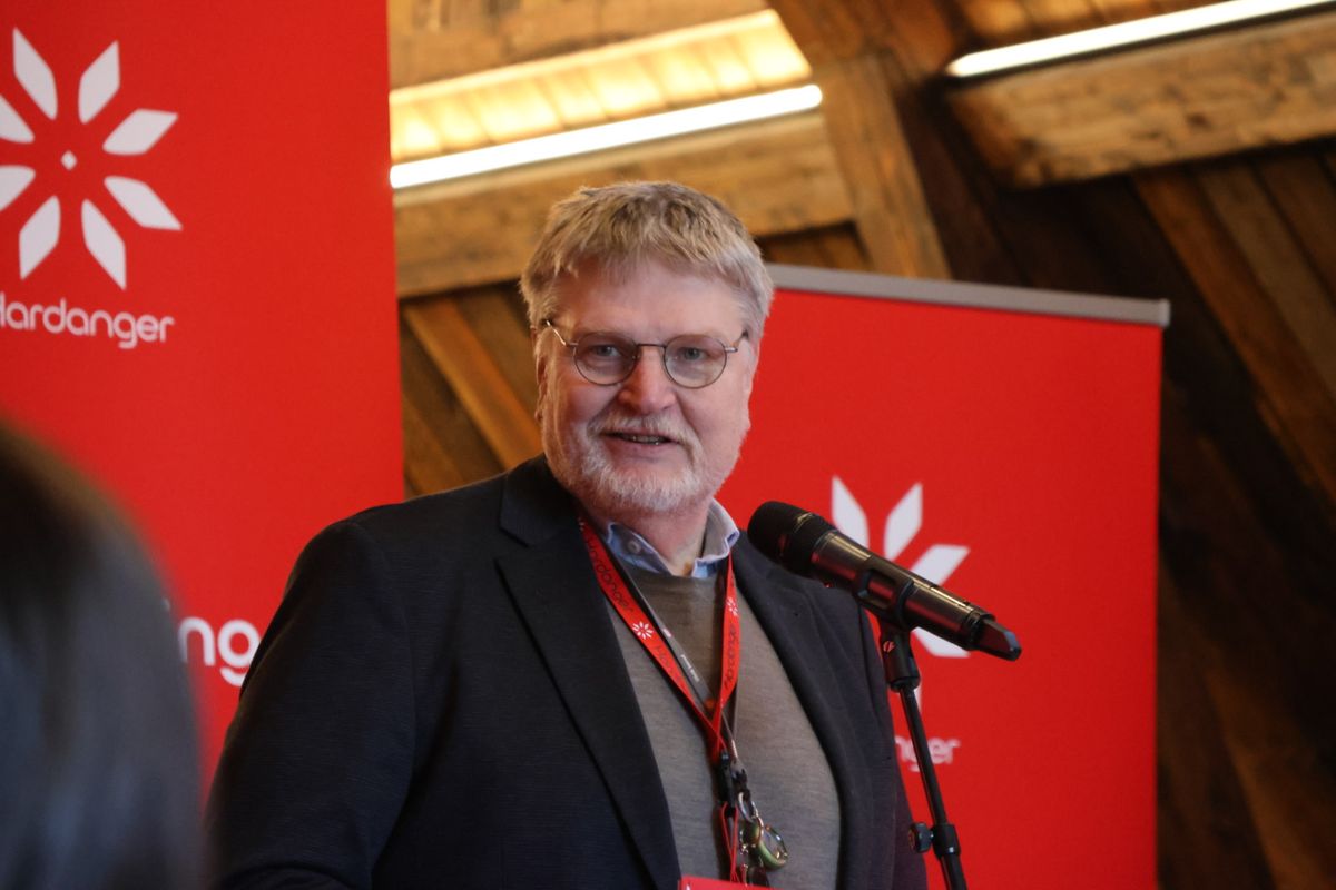 Rådsordførar i Hardangerrådet Jens Olav Holven håpar å finna ut korleis Hardanger kan bli sett meir på kartet i Vestland.