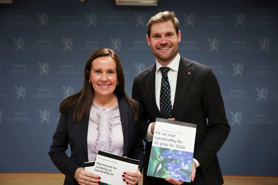 Fiskeri- og havbruksminister Marianne Sivertsen Næss og landbruks- og matminister Nils Kristen