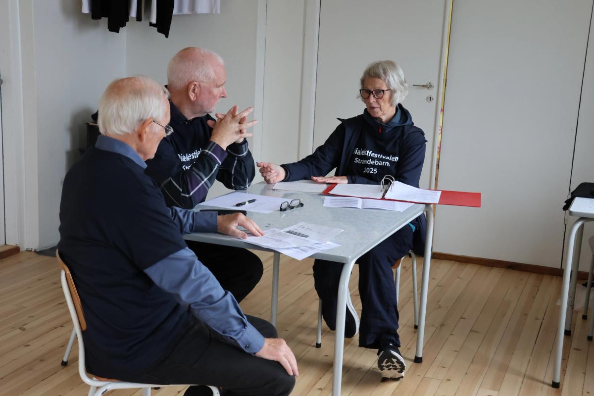 Dialektord Strandebarm