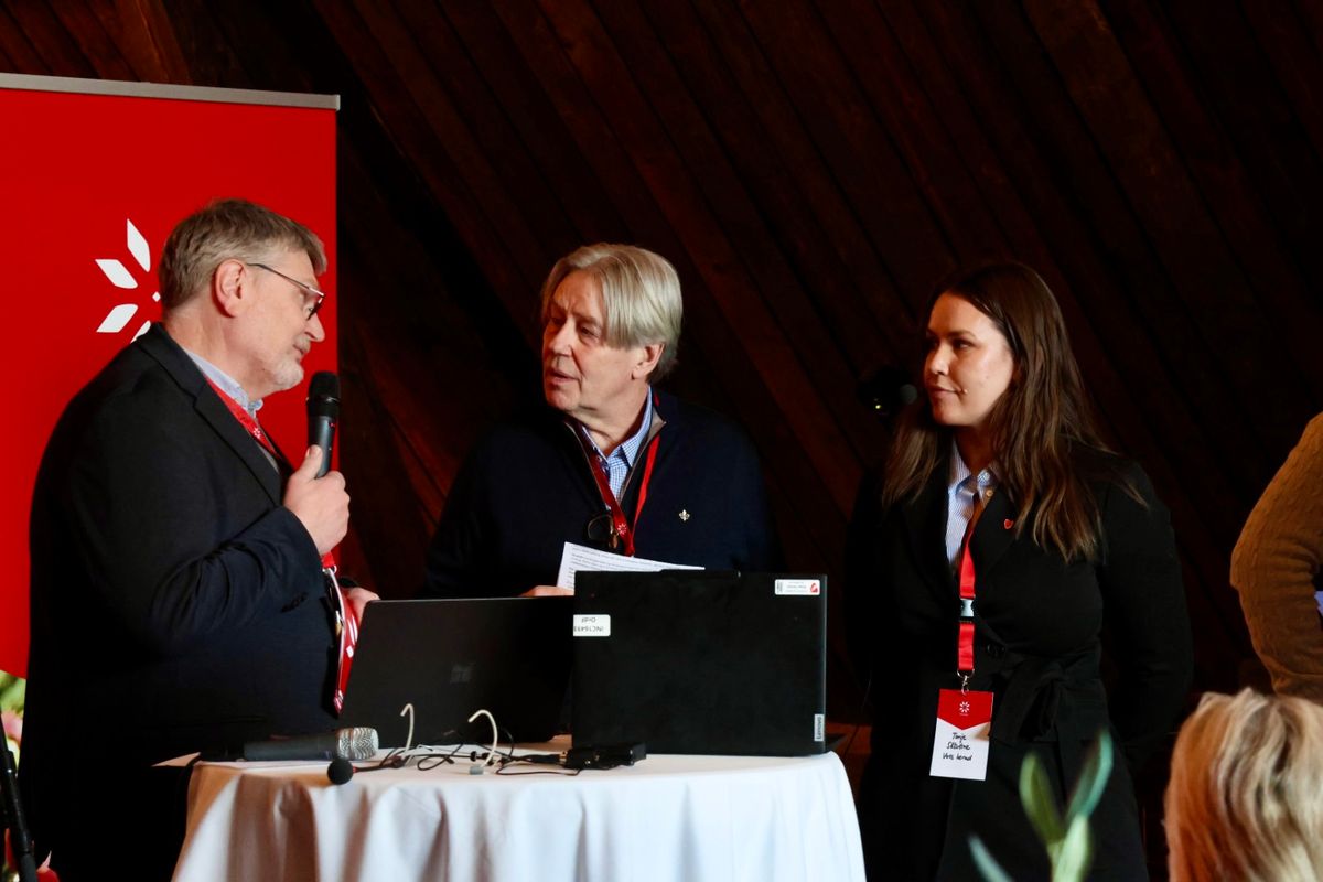 Jens Olav Holven, Karl Kollbotn og Tonje Såkvitne