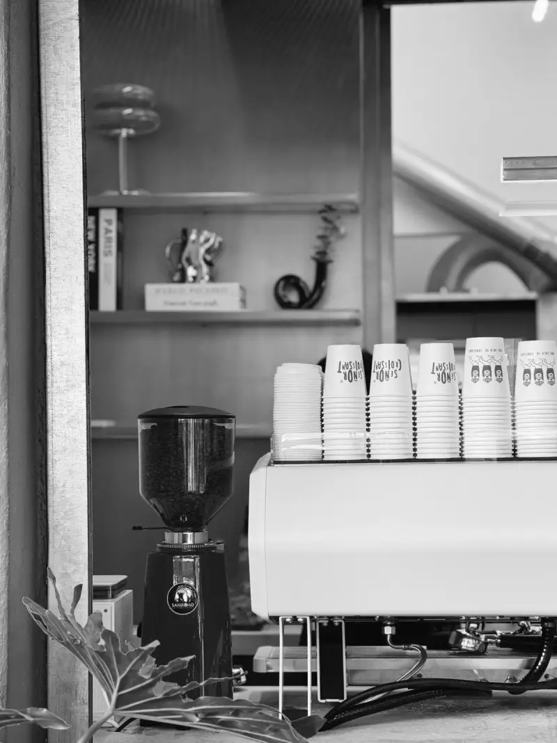 ¿Cuánto vende (y gana) una cafetería en México? Márgenes reales