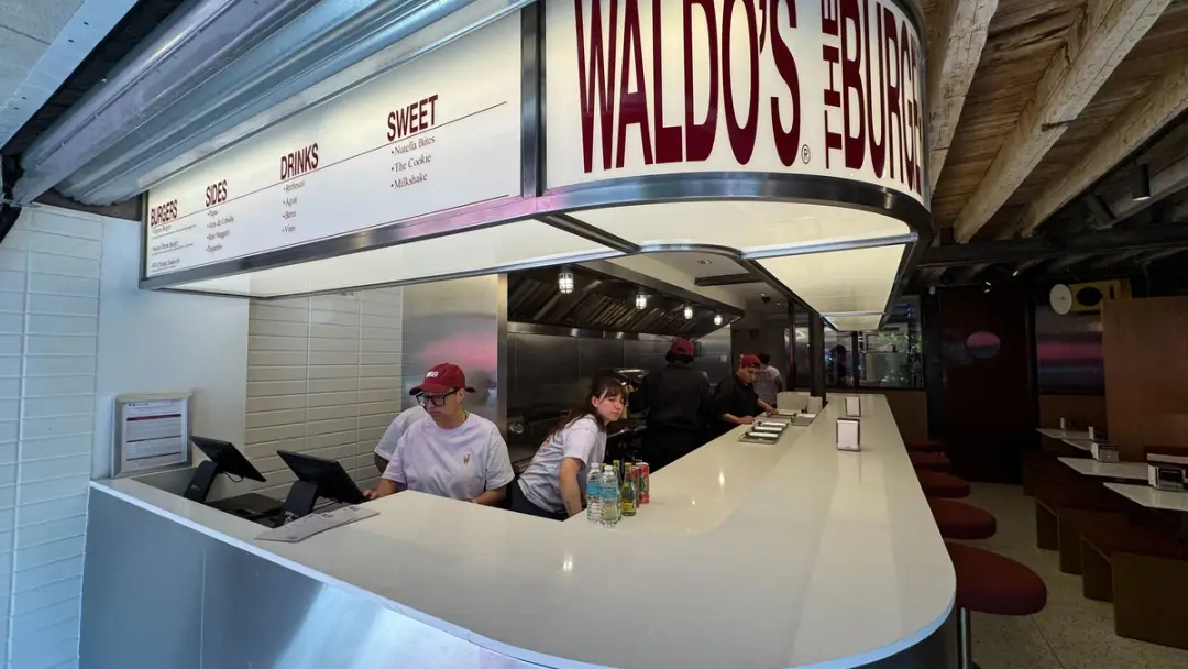 Cómo elegir punto de venta para restaurante: guía 2026