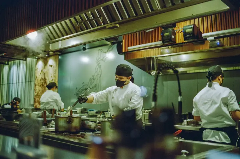 Equipo de Cocina para Abrir un Restaurante - 2026