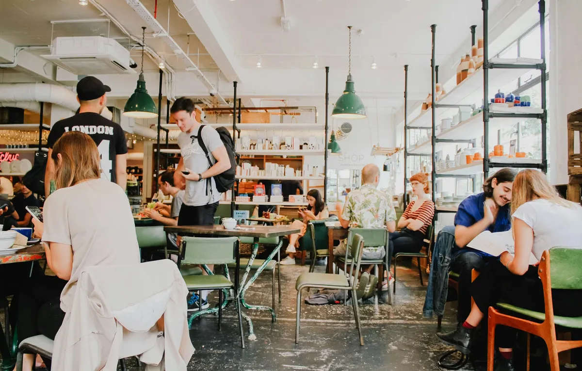 Estrategias Prácticas y Accionables para Llenar tu Restaurante