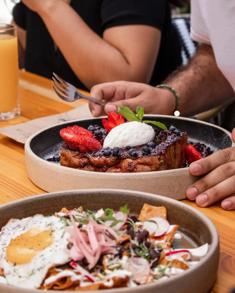 Impuestos para restaurantes en México: CFDI 4.0, IEPS, RESICO y propinas (2026)
