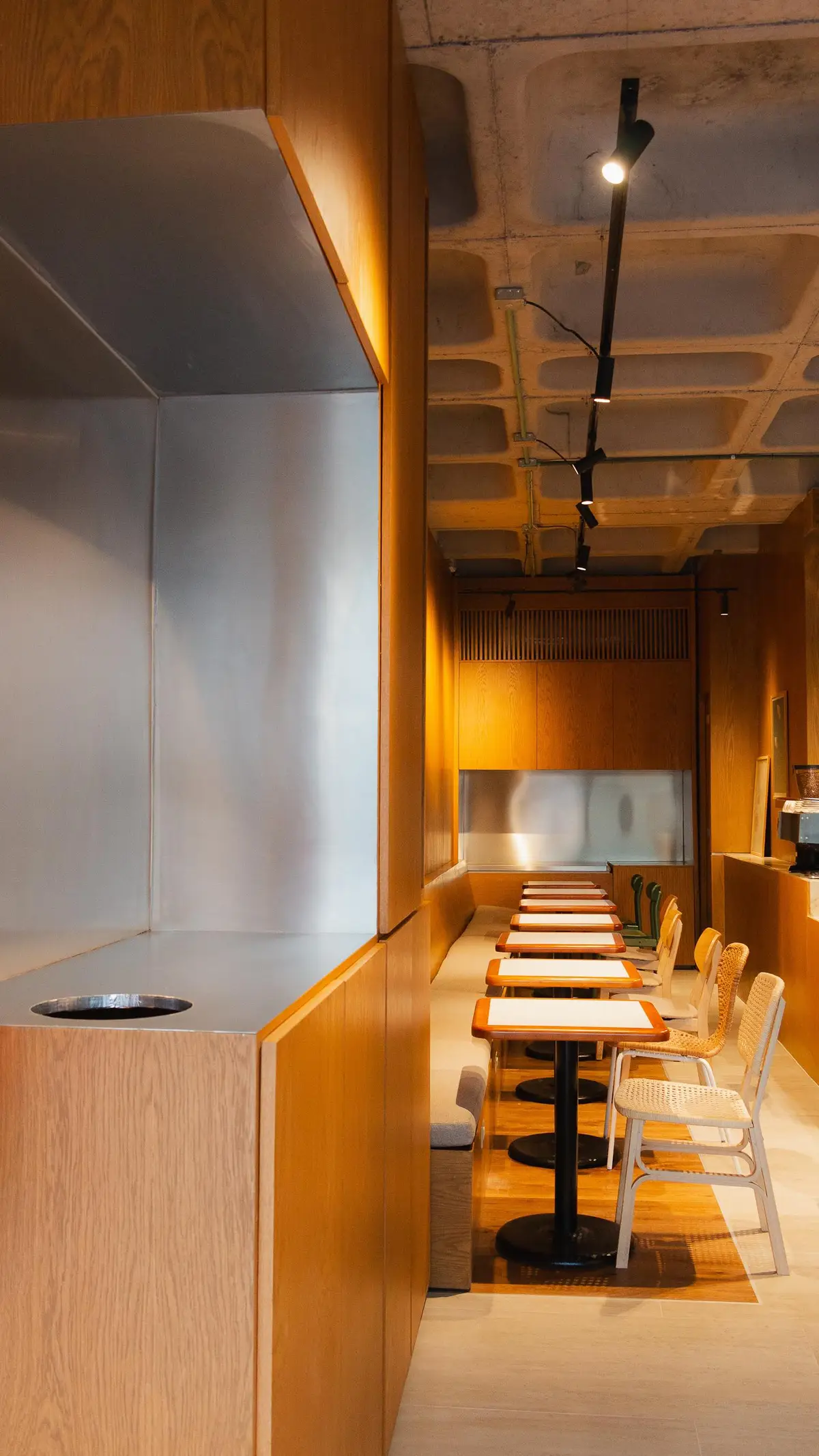 Punto de venta 'gratis' para restaurante: qué incluye de verdad y dónde está el costo oculto (2026)
