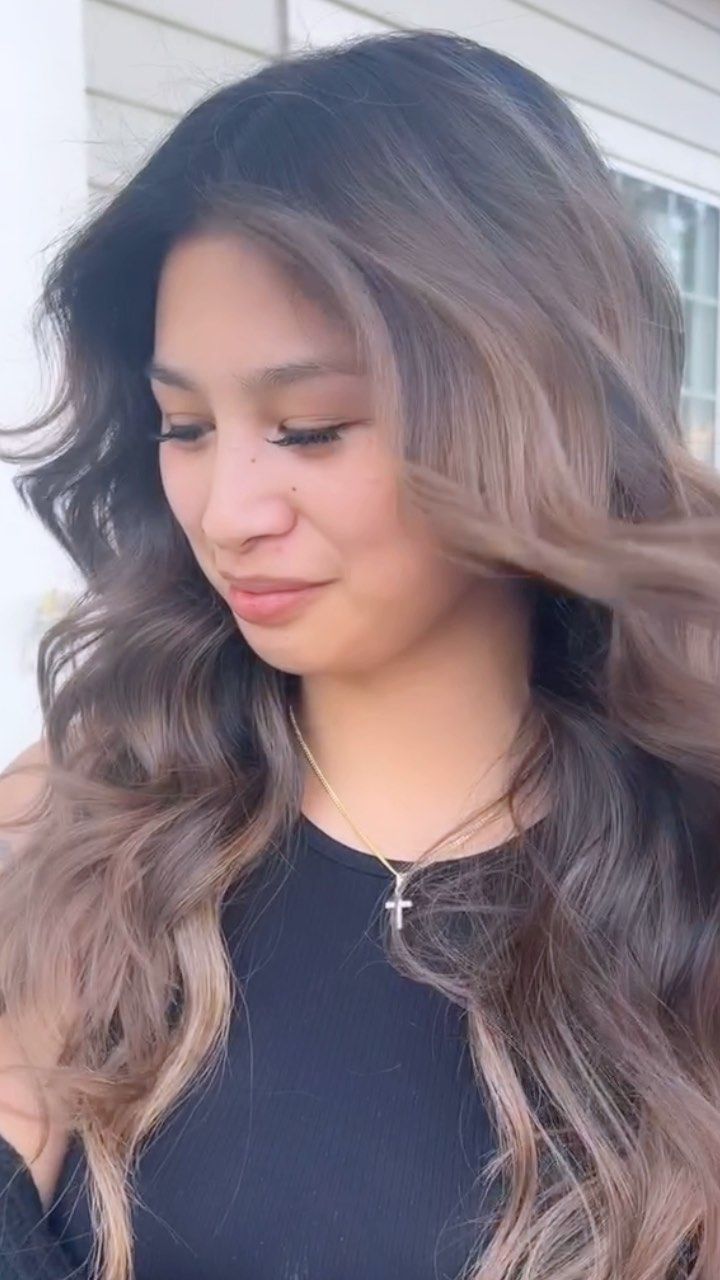 After years of red & black box dye, she was ready to transition to the light side. This took 6+ hours! 😅 

#sdhair #sandiegohair #sdhairstylist #sandiego #sandiegohairstylist #balayage #haircolor #sandiegohairsalon #haircuts #sd #highlights #sandiegohairextensions #hairstylist #olaplex #sandiegosalon #keratintreatment #northpark #dowtownsandiego #downtownsd #correctivehaircolor #sandiegobalayage #dtsd #sandiegostylist #behindthechair