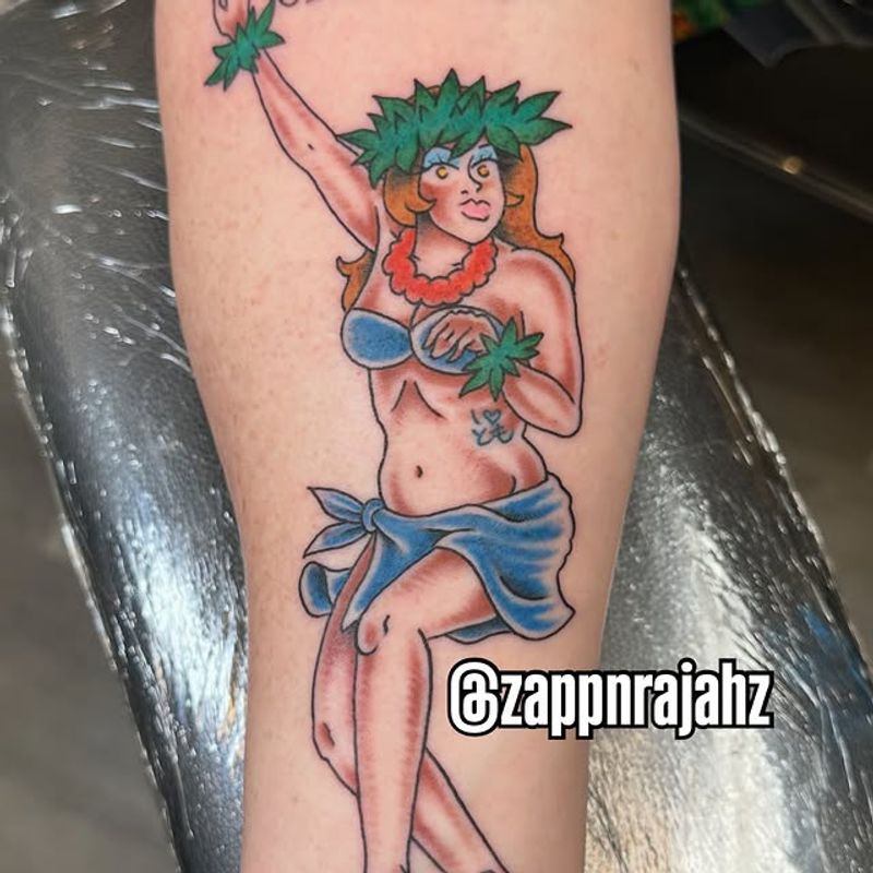 Color hula pinup tattoo by Tomo