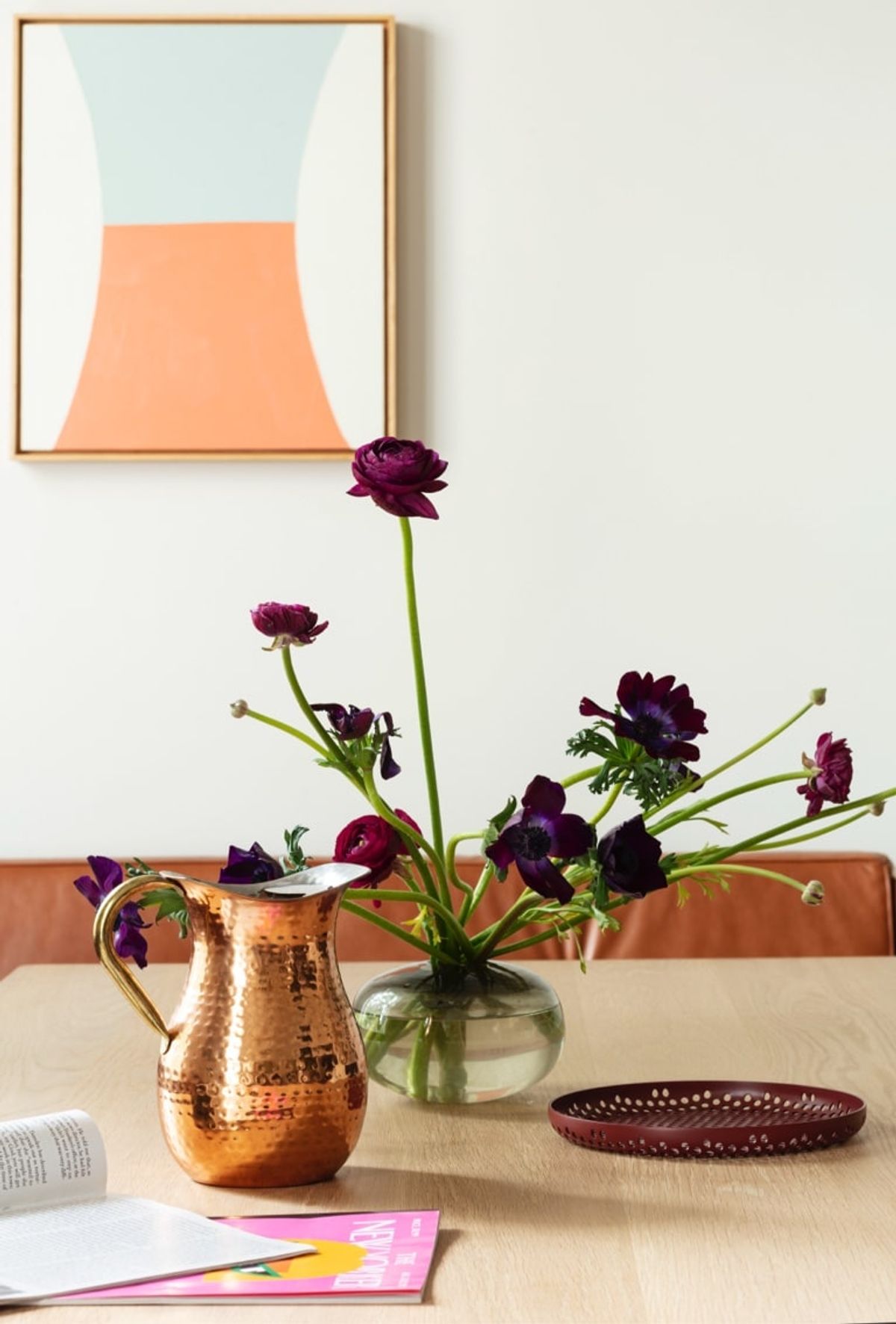 Tabletop detail