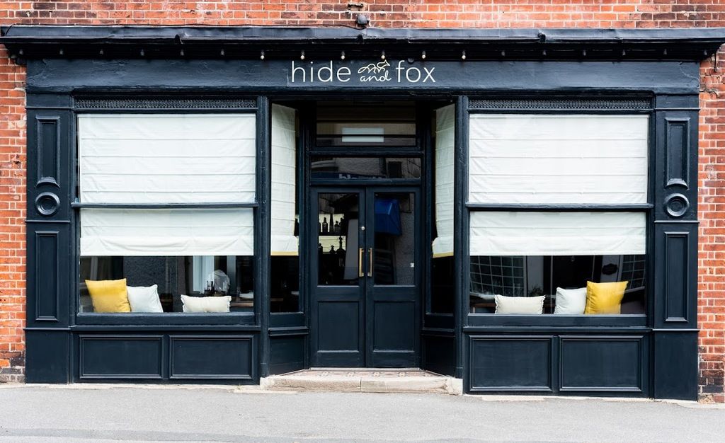 Hide and Fox – Photo 3