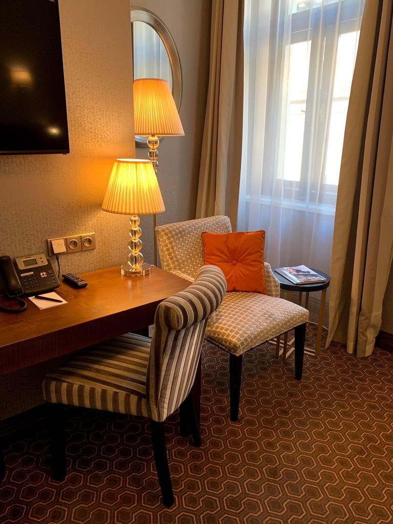 COSMOPOLITAN Hotel Prague – Photo 6