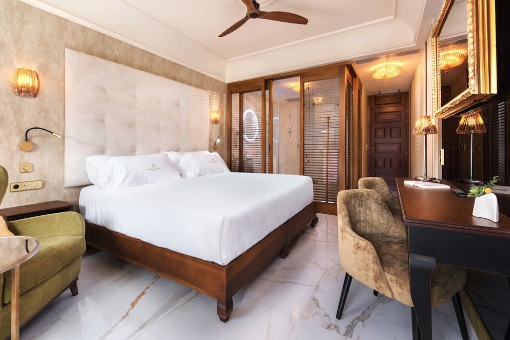 Santa Catalina, a Royal Hideaway Hotel – Photo 2