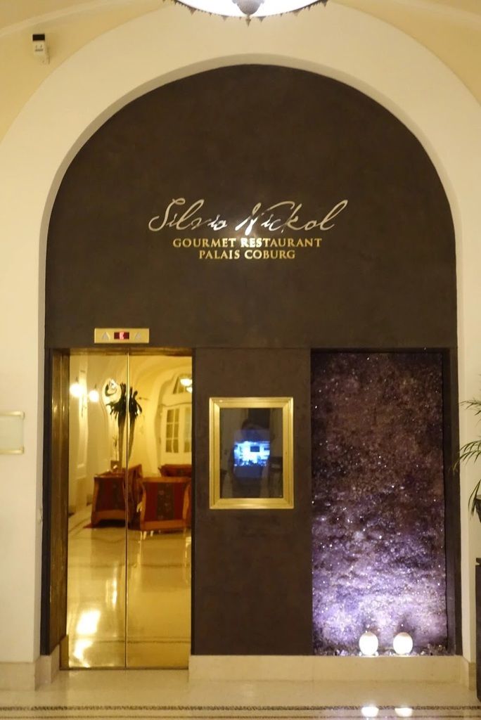 Silvio Nickol im Palais Coburg – Photo 3