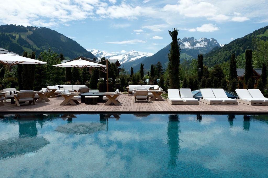 Sommet - Hôtel The Alpina – Photo 3