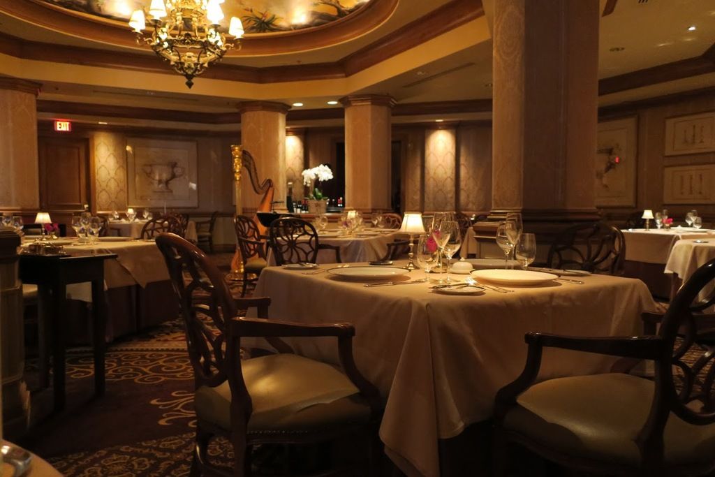 Victoria & Albert's – Photo 2
