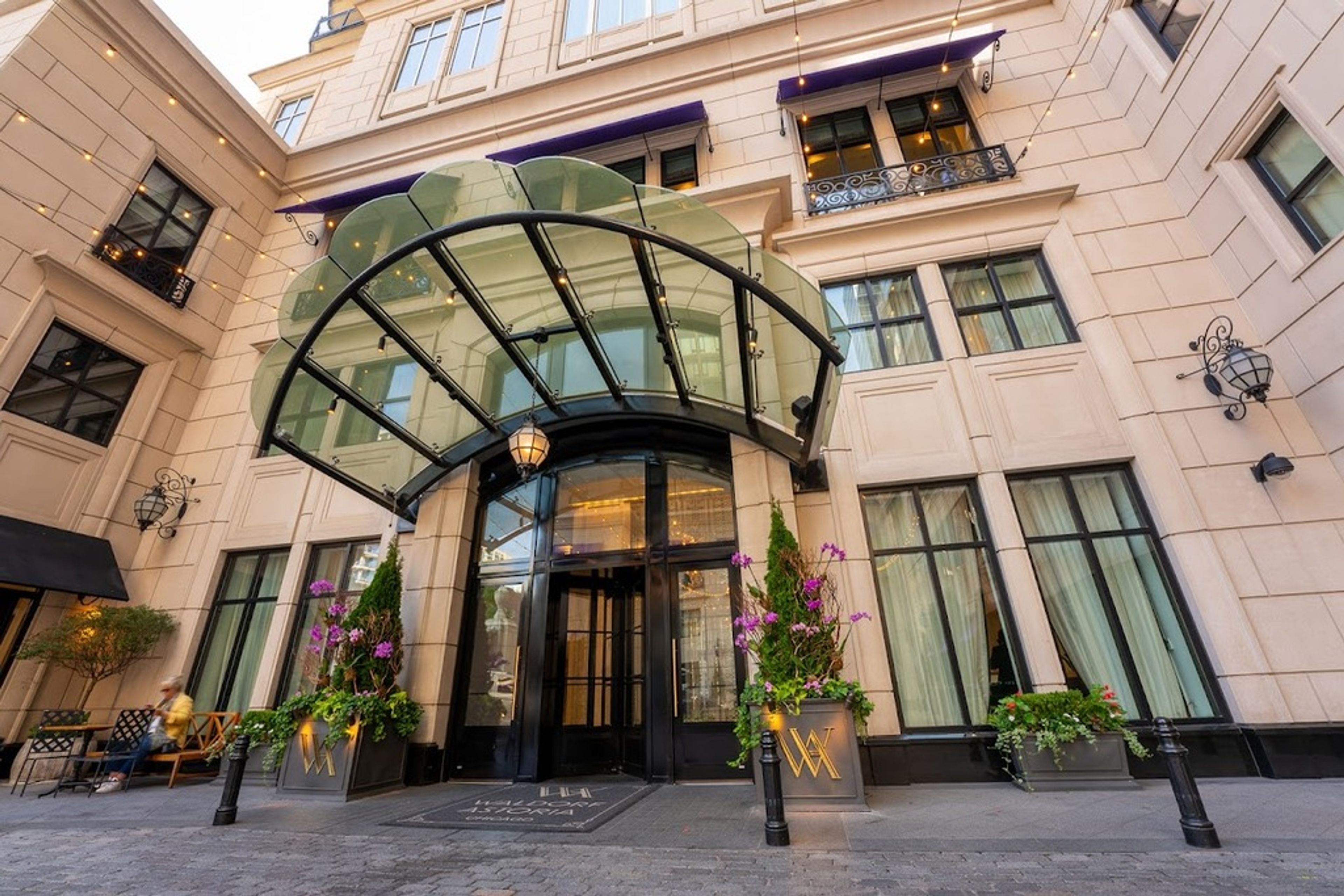 Waldorf Astoria Chicago