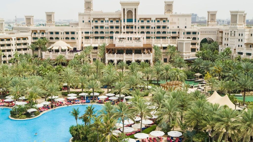 Jumeirah Al Qasr – Photo 5