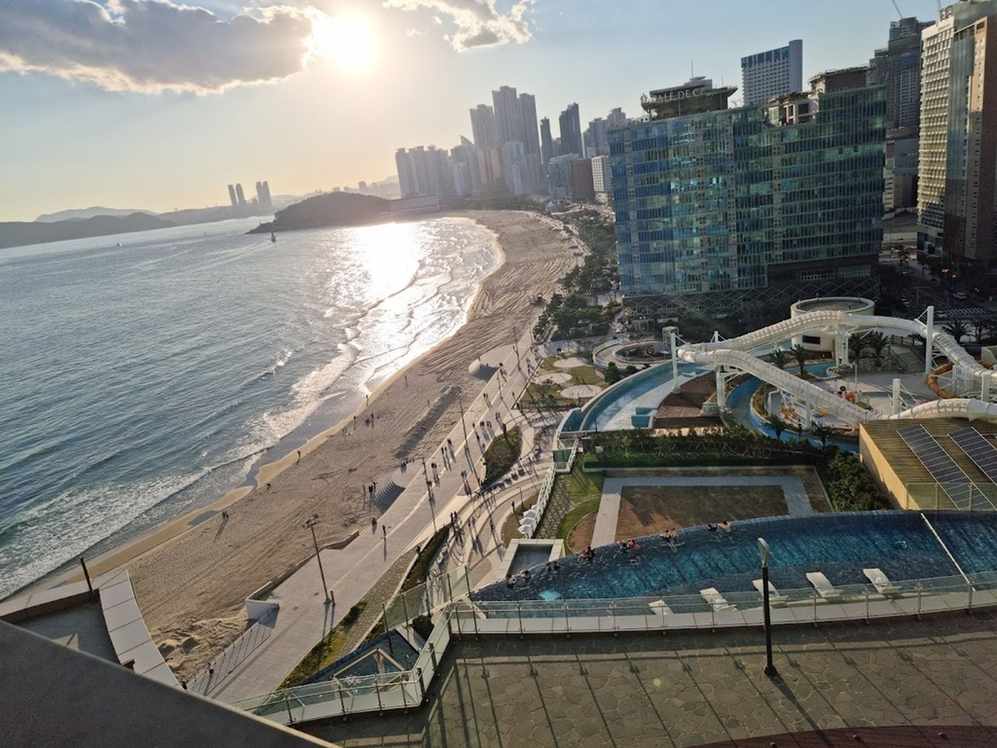 SIGNIEL BUSAN