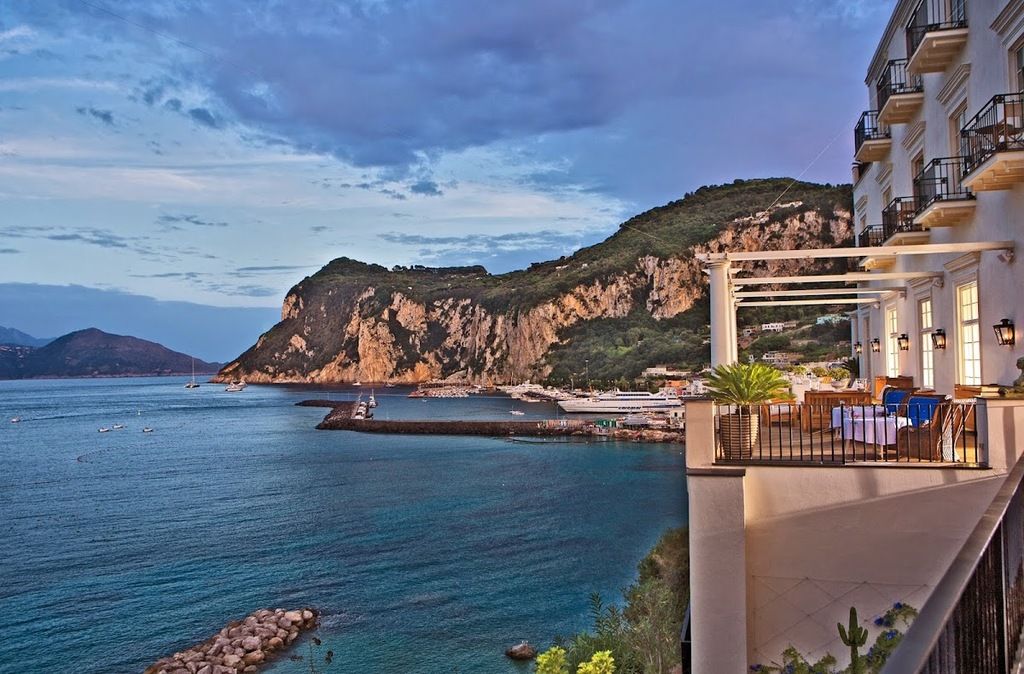 J.K. Place Capri – Photo 5