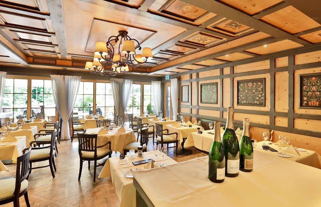 Ermitage Wellness & Spa Hotel – Photo 6