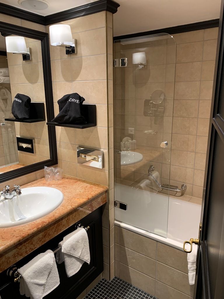Four Seasons Hotel des Bergues Geneva – Photo 4