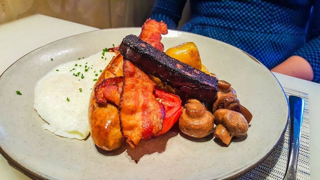 Hawksworth – Photo 6