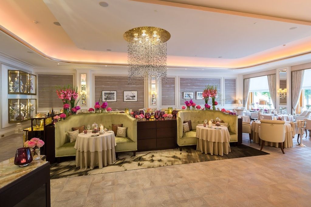 Fairmont Hotel Vier Jahreszeiten – Photo 6
