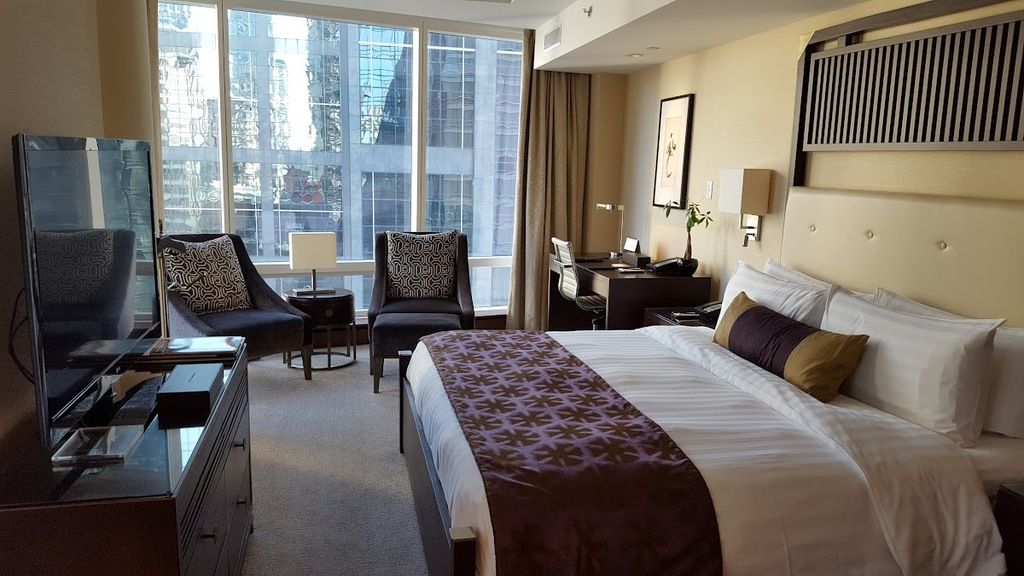 Shangri-La Toronto – Photo 2