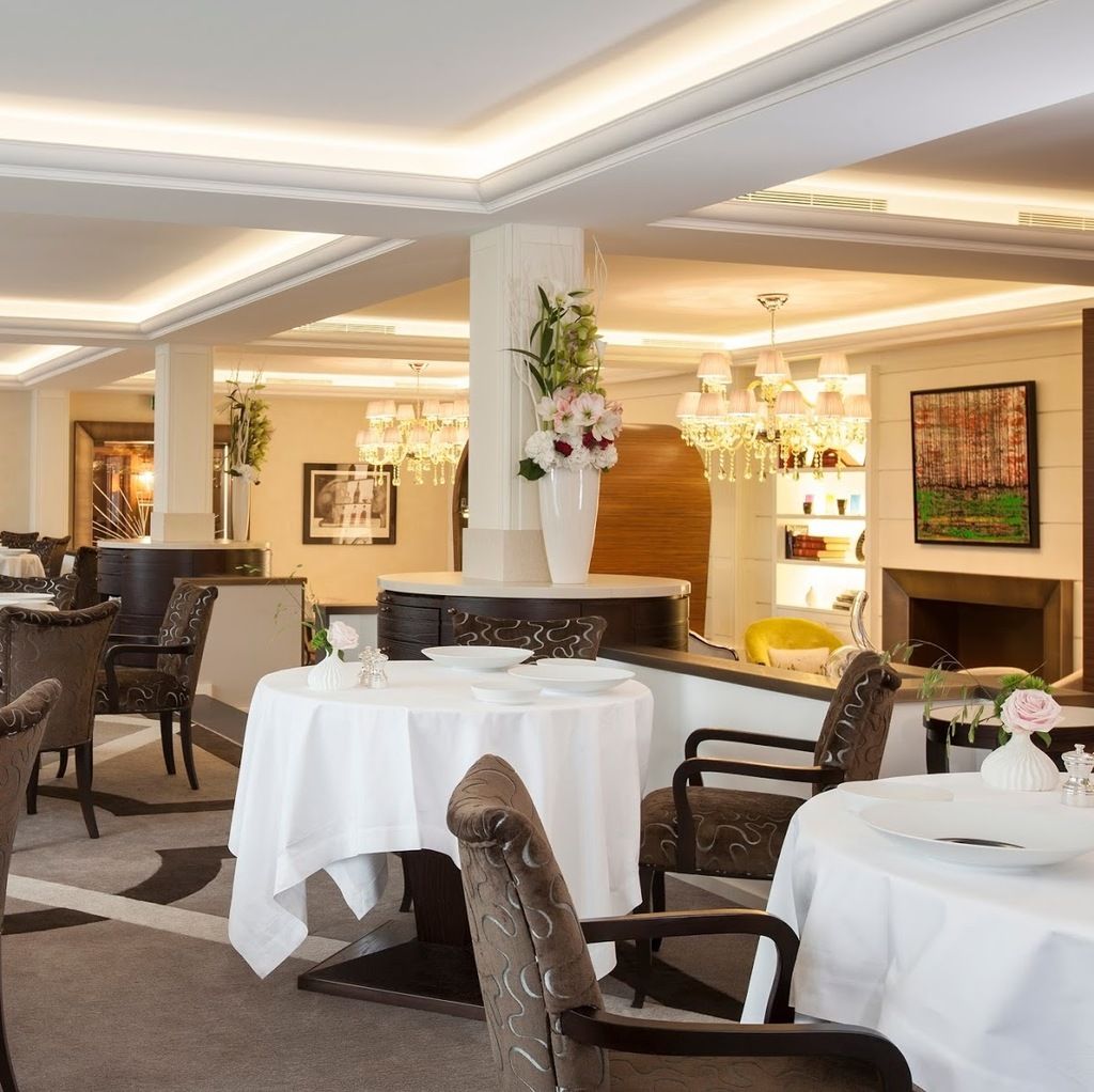 Le Chat Botté - Hôtel Beau-Rivage – Photo 2