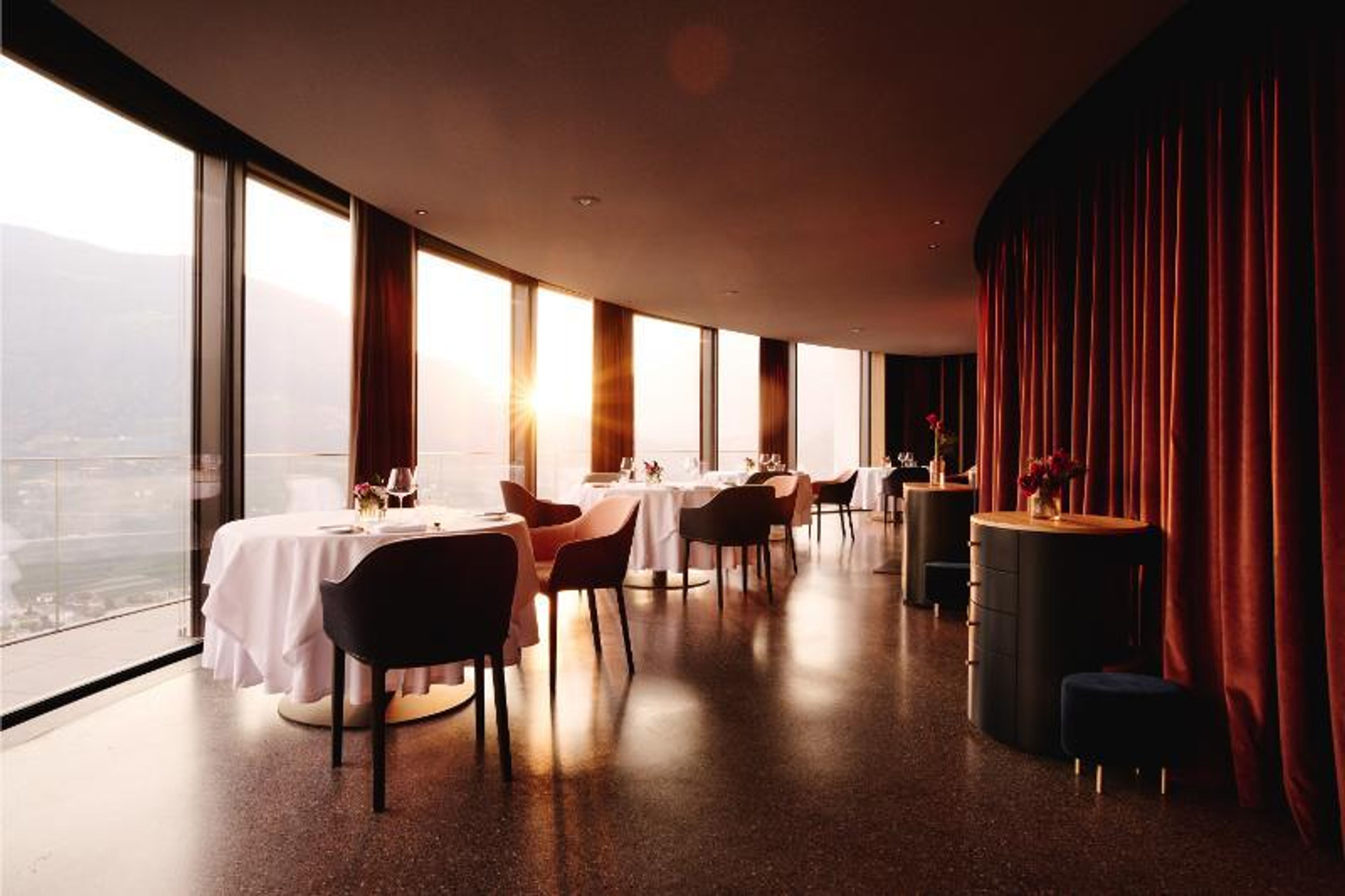 Castel Fine Dining