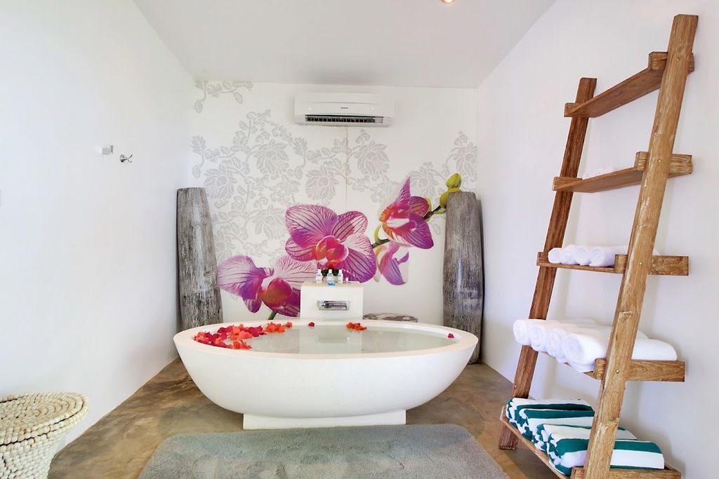 Tides Reach Resort – Photo 4