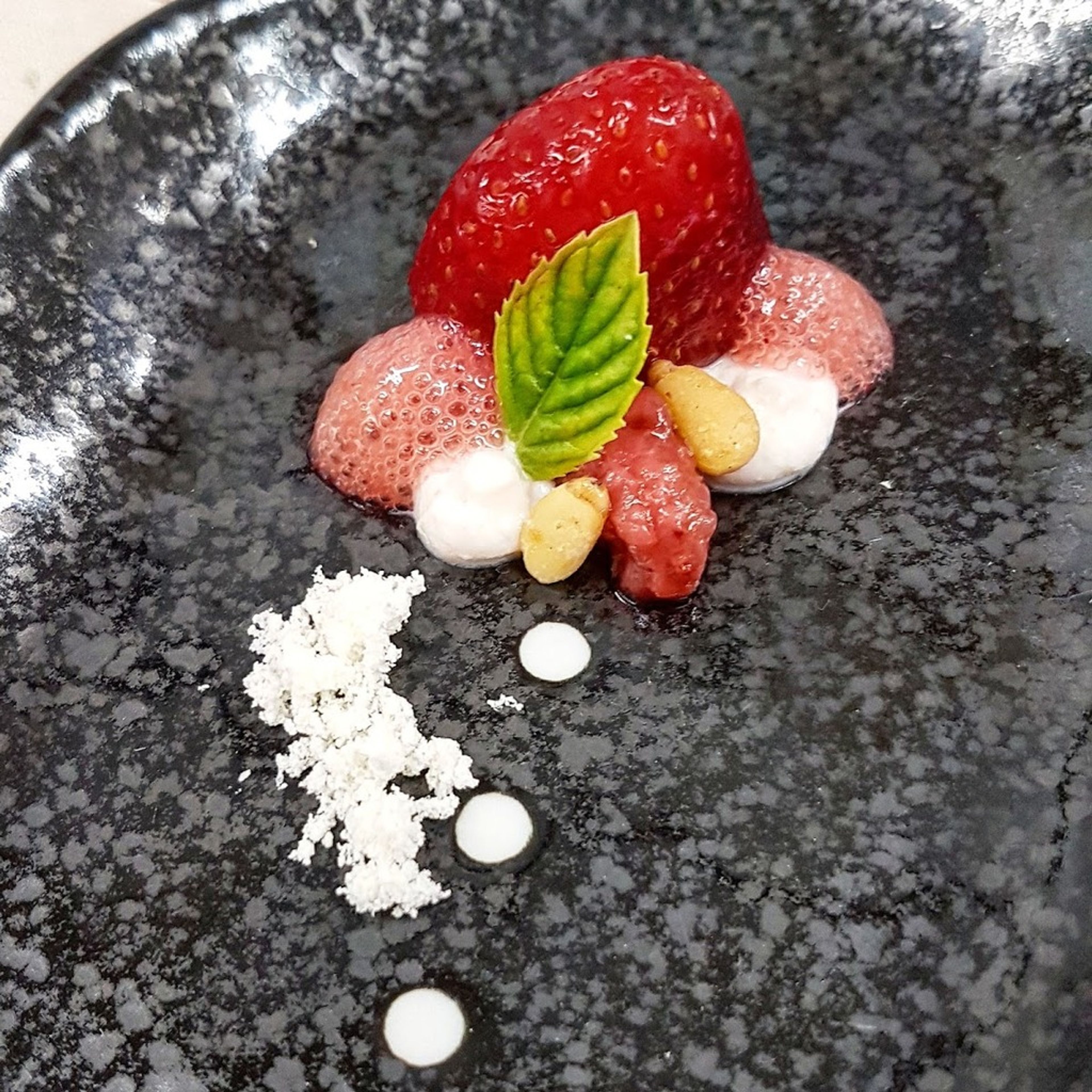 Erna's Elderberry House Restaurant – Photo 6