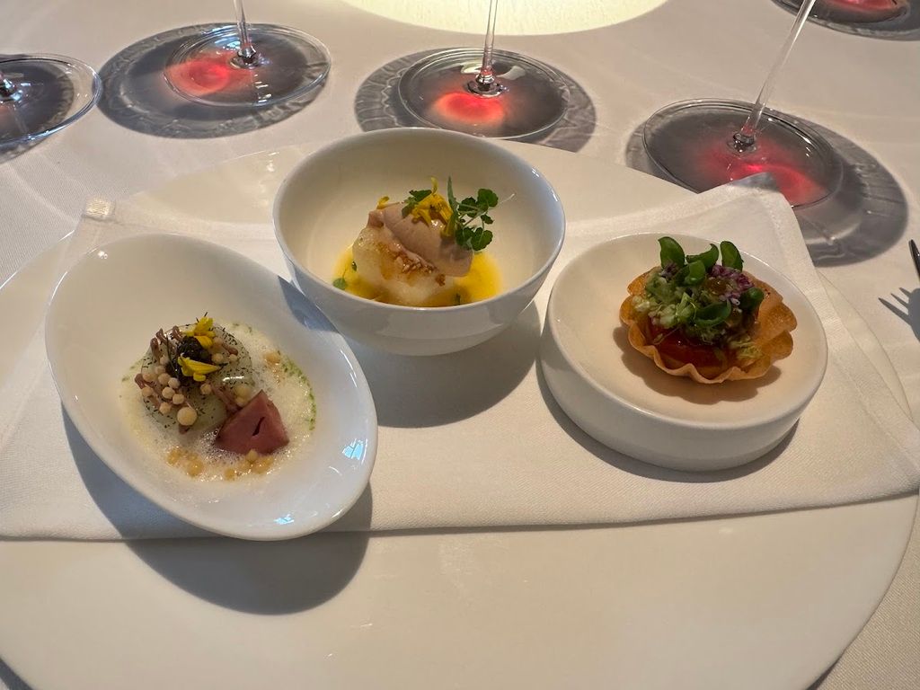 The Restaurant – Photo 4