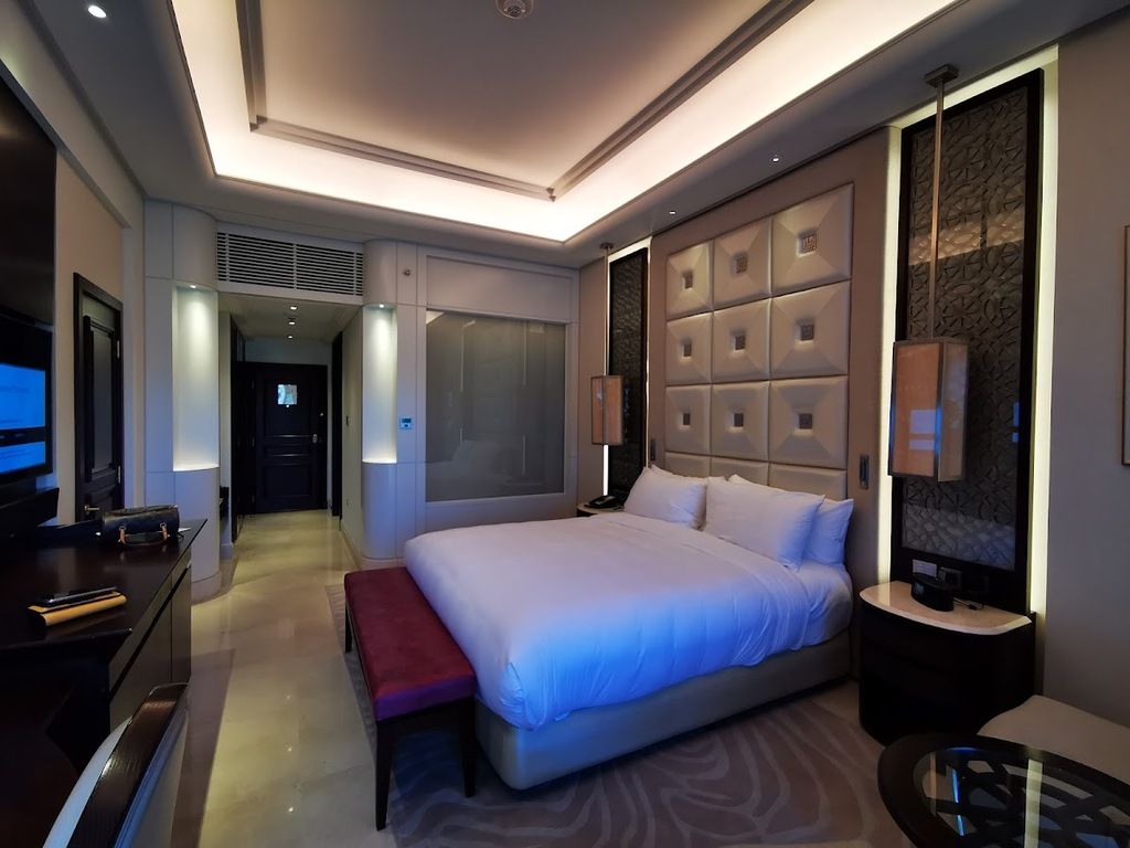 Al Bustan Palace, a Ritz-Carlton Hotel – Photo 2
