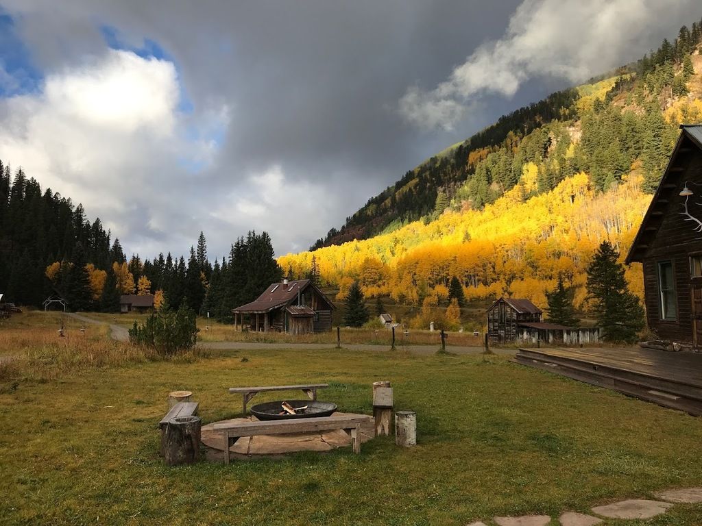 Dunton Hot Springs – Photo 3