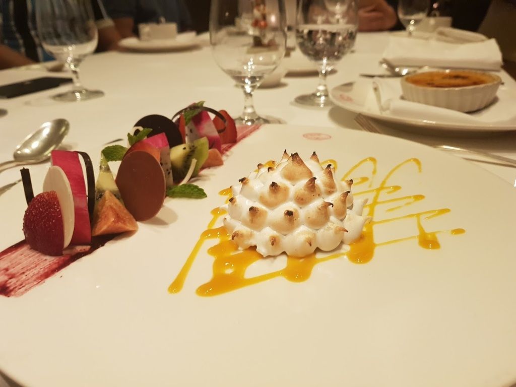 Le Cirque Signature - The Leela Palace – Photo 2