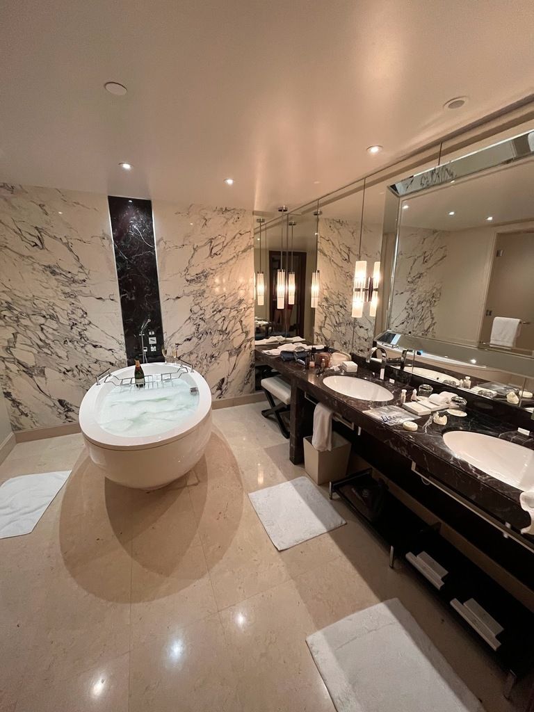 Four Seasons Hotel Moscow – Photo 3
