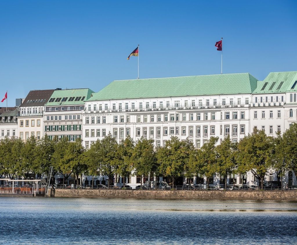 Fairmont Hotel Vier Jahreszeiten