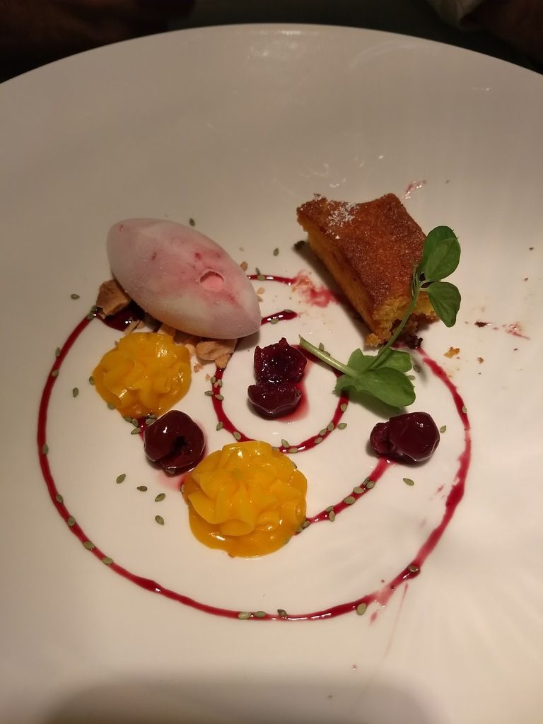 Glass Hostaria – Photo 6
