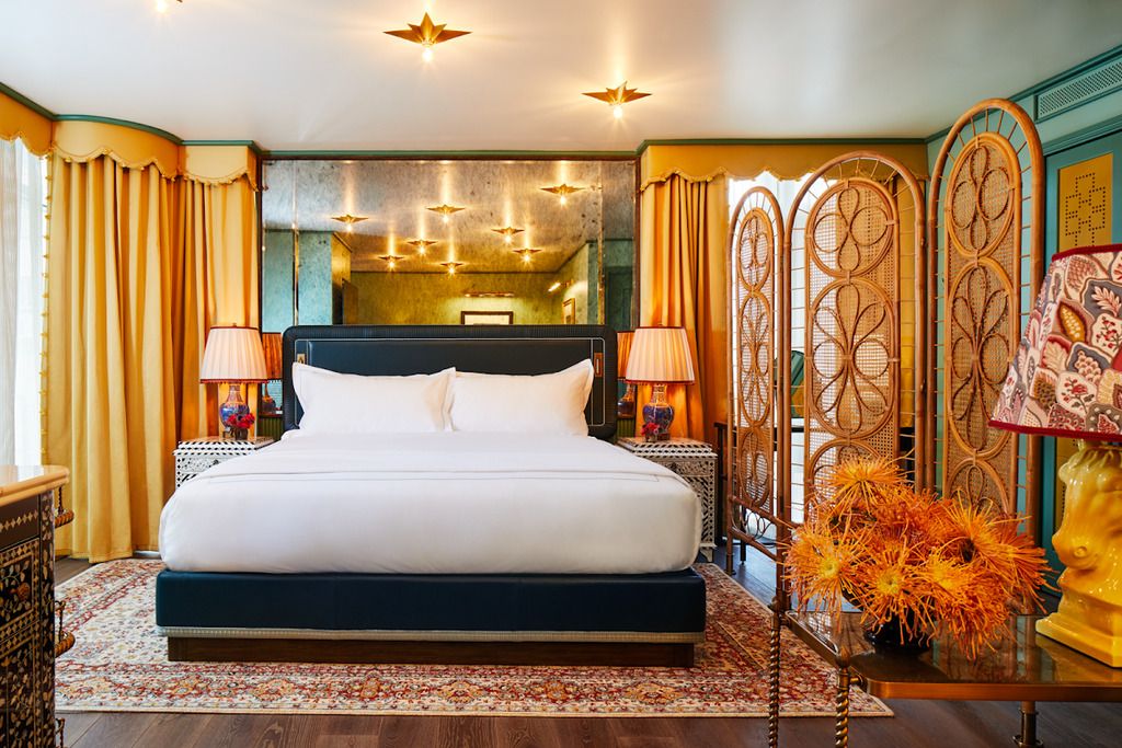 The Fifth Avenue Hotel – Photo 2