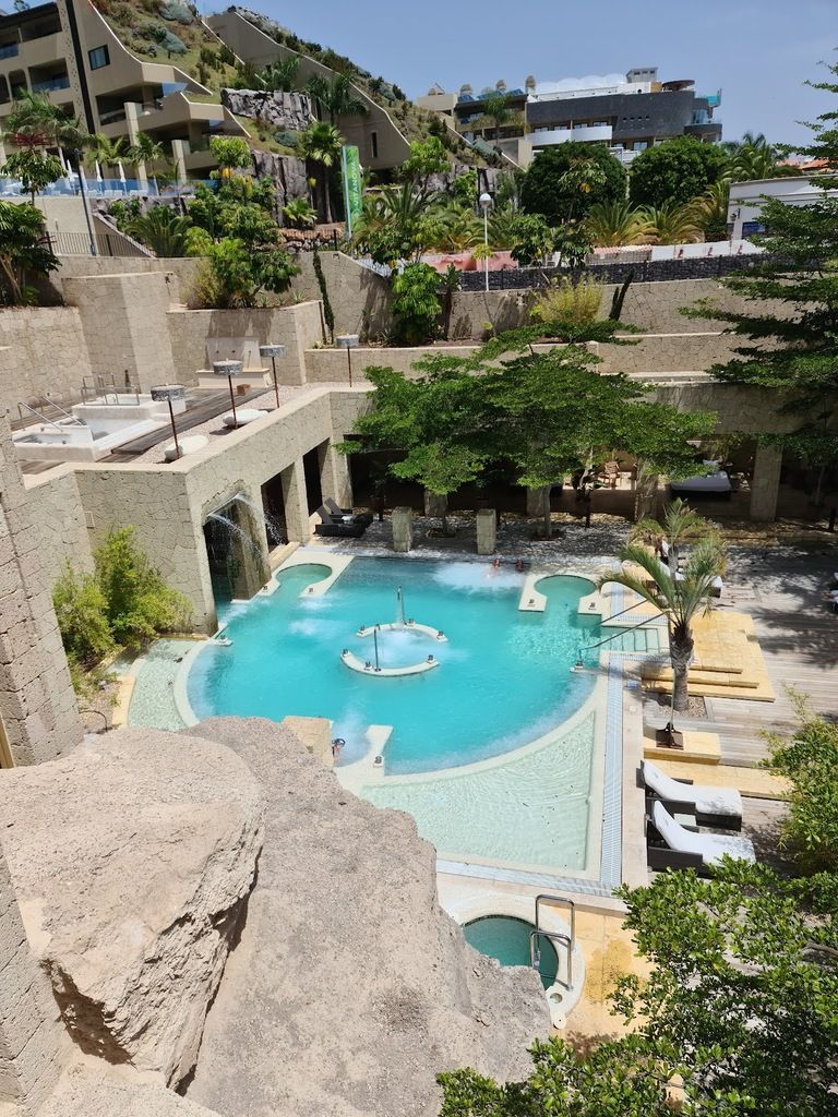 Gran Hotel Bahía del Duque Resort – Photo 3