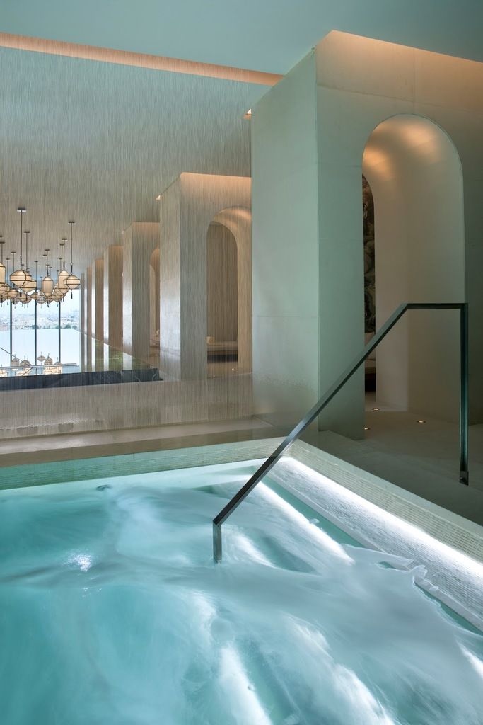 Four Seasons Hotel Kuwait at Burj Alshaya – Photo 2