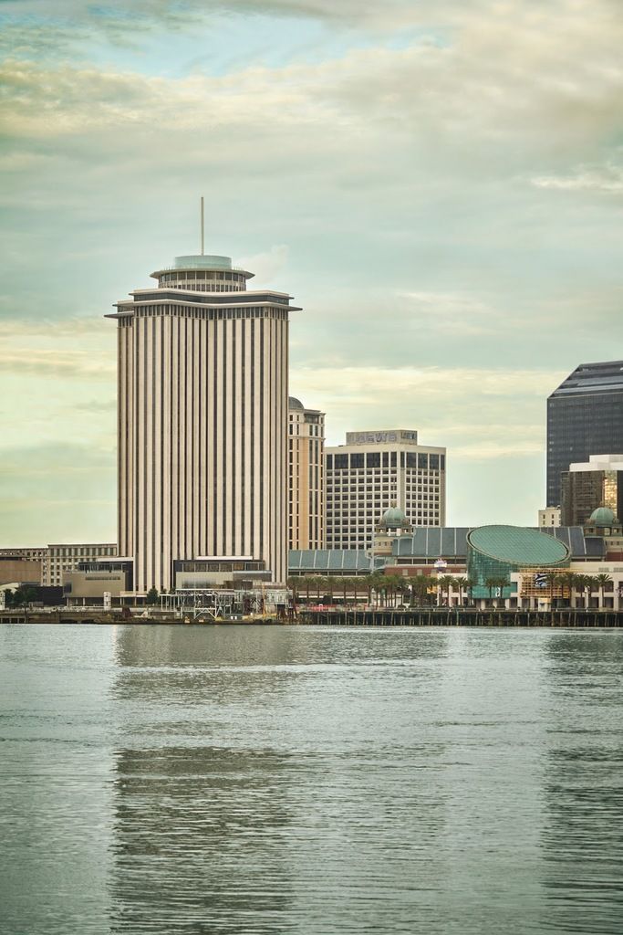 Four Seasons Hotel New Orleans – Photo 2