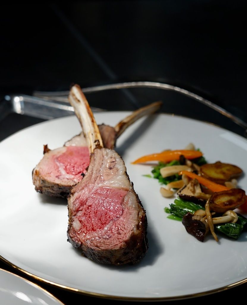 SW Steakhouse 永利扒房 – Photo 6