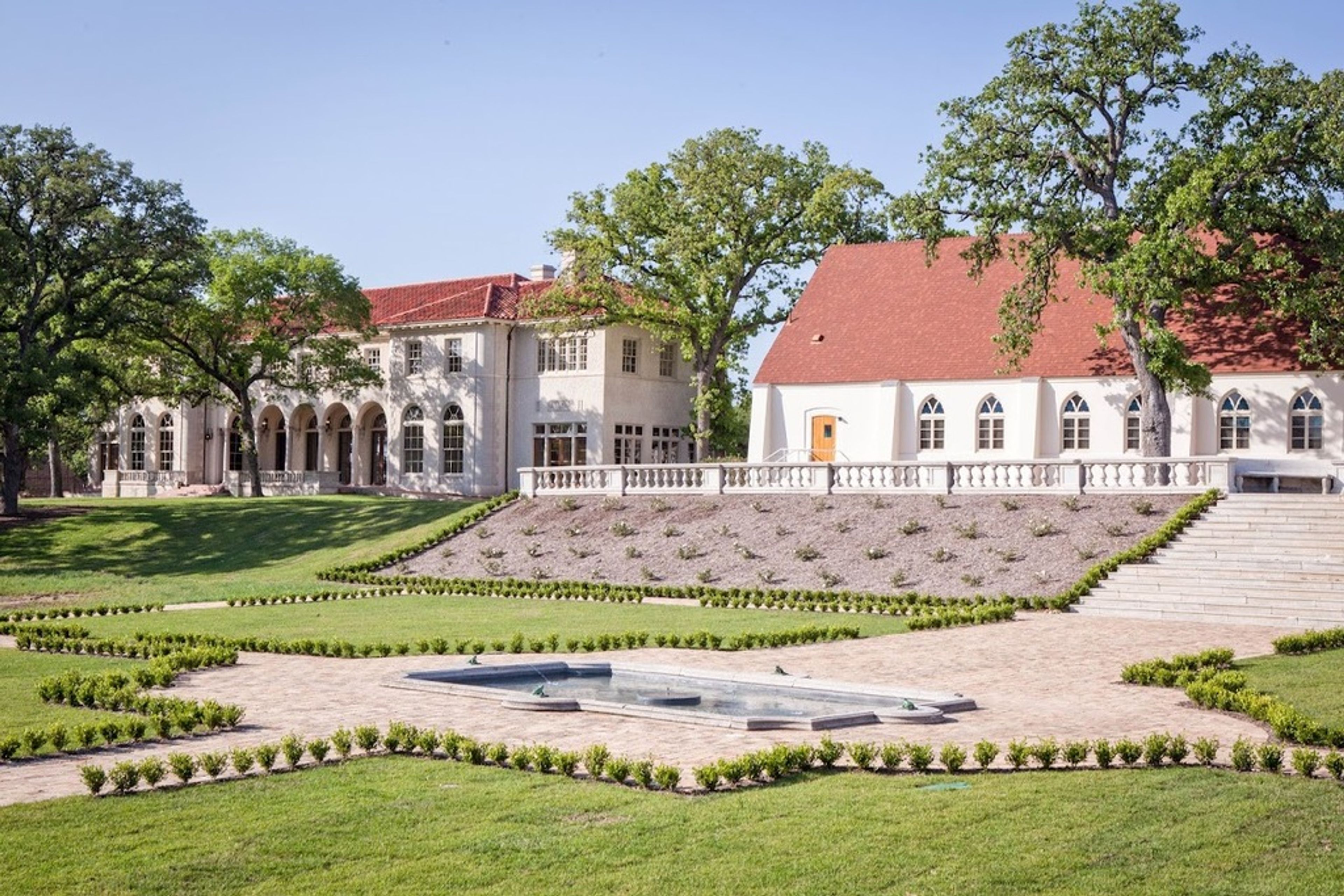 Commodore Perry Estate, Auberge Resorts Collection