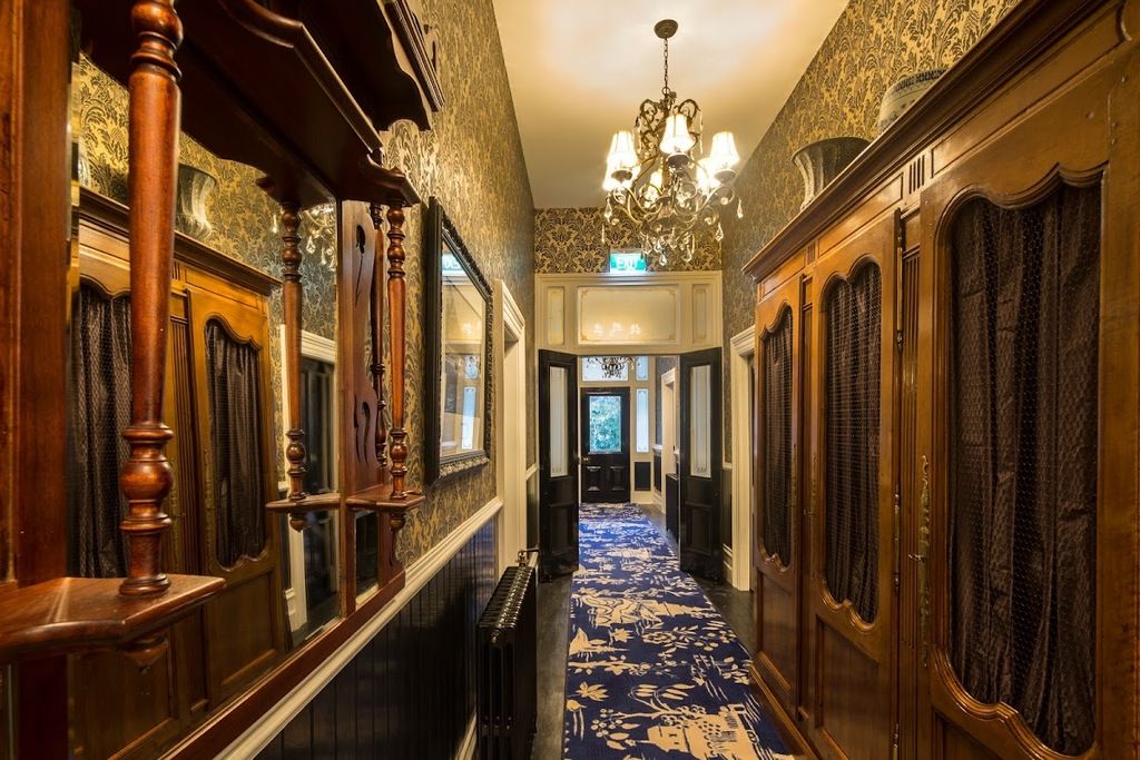 Hulbert House: Award Winning Queenstown Luxury Boutique Lodge – Photo 4