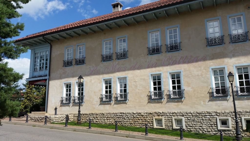 La Colline – Photo 3